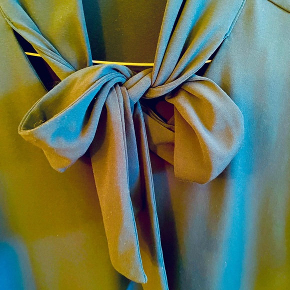 Ann Taylor Teal Bow-Tie Long-Sleeve Blouse - Picture 2 of 10